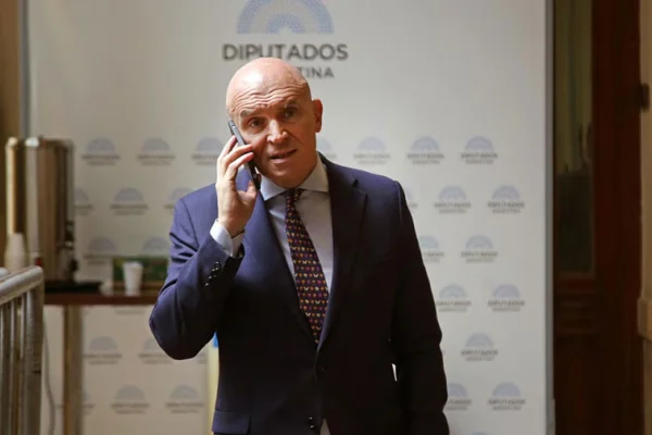 La reacción de la oposición tras la renuncia de Espert a su candidatura a diputado: “Chau”