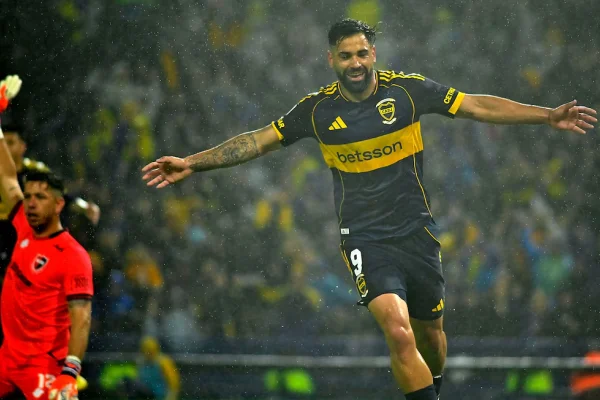 Boca goleó a Newell’s y alcanzó la cima de la Zona A del Torneo Clausura