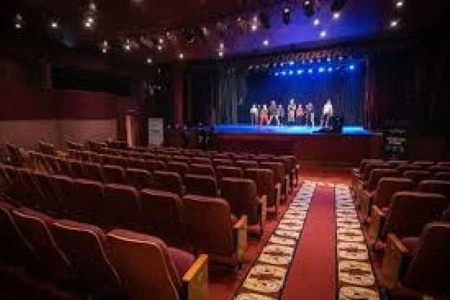 Teatro Provincial Víctor María Cáceres. Teatro Provincial Víctor María Cáceres.