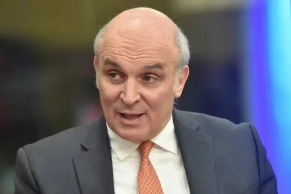 José Luis Espert pidió licencia en Diputados hasta el fin de su mandato