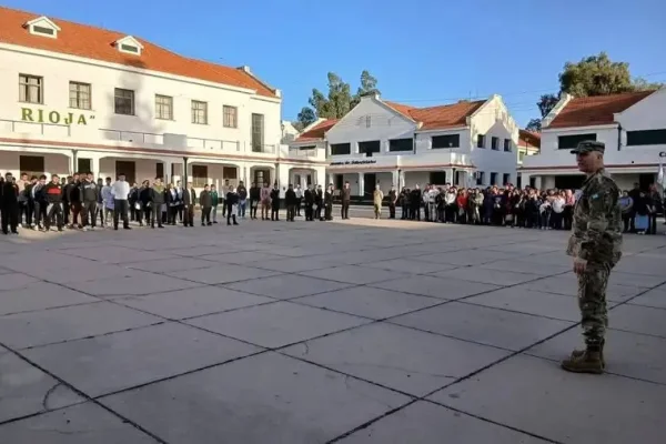 El Regimiento de Infantería de La Rioja recibió a 122 nuevos postulantes para ser soldados