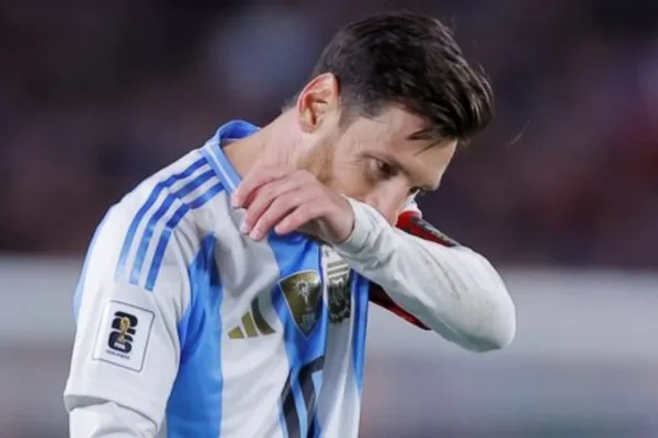 Messi también le dio el pésame a la familia de Russo