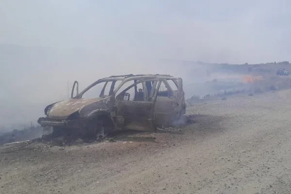 Córdoba: un auto se prendió fuego y ocasionó un incendio en un parque nacional
