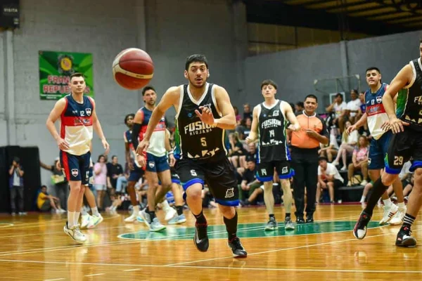 Independiente BBC le ganó a la Fusión Riojana el duelo amistoso