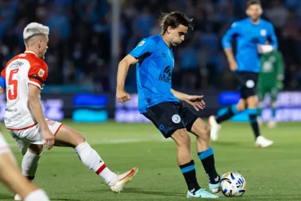 Estudiantes se trajo un agónico empate de Córdoba