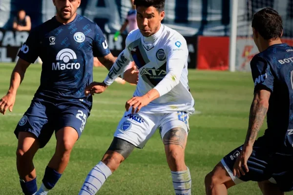 Independiente Rivadavia y Godoy Cruz igualaron sin goles en un picante clásico mendocino