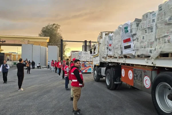 Comenzó el ingreso masivo de ayuda humanitaria a Gaza