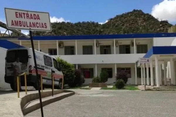 Jinete quedó grave tras caer del caballo en la fiesta de la doma de San Miguel