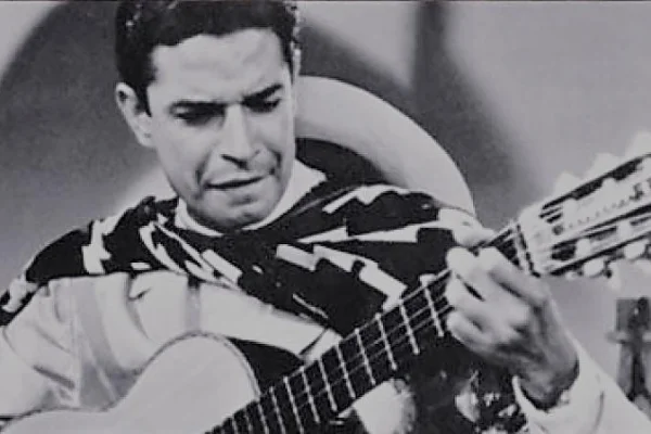 Realizan homenaje a Chito Zeballos