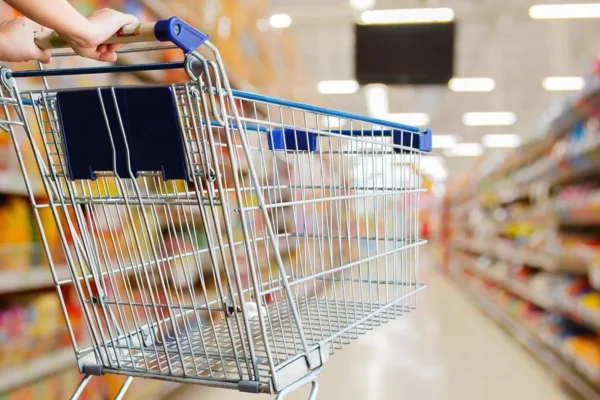 Los alimentos subieron un 3% en septiembre y una familia riojana necesitó más de $1,2 millones para no ser pobre