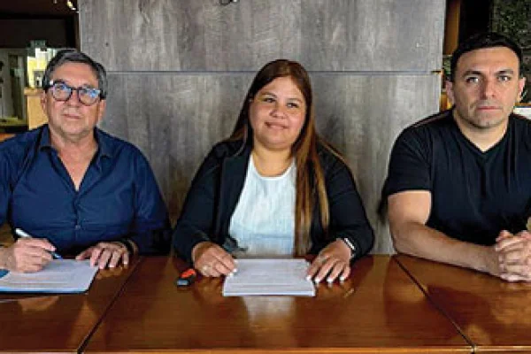 Municipio firmó convenio con la Asociación “Todos para Dar”
