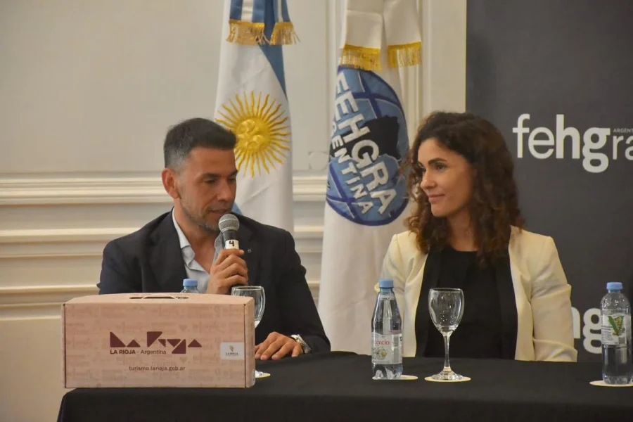 Realzaron el trabajo mancomunado entre el sector público y privado para salir a flote en la situación turística.