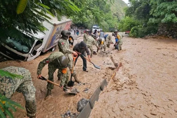 Lluvias devastadoras en México: 64 muertos y 65 desaparecidos