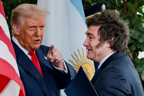 Qué dijo Donald Trump sobre la posibilidad de dolarizar la economía de Argentina