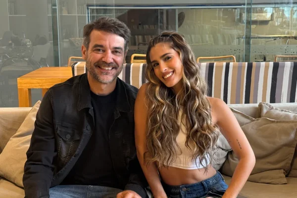 Juli Poggio se suma al elenco de “Cortocircuito” junto a Pedro Alfonso y Yayo en Carlos Paz