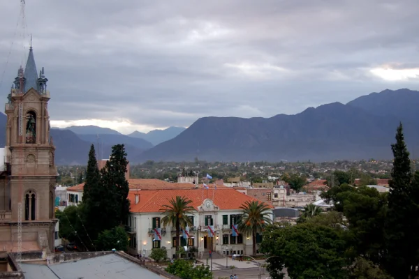 Cielo parcialmente nublado y posibles tormentas por la noche en La Rioja