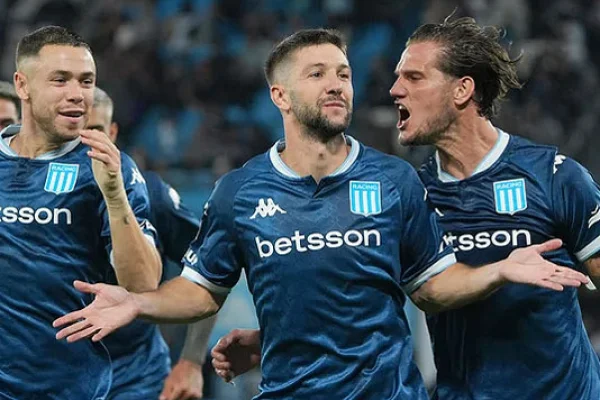 Racing le ganó a Aldosivi y se acerca a la punta de la zona A