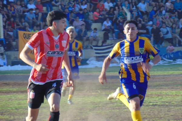 Los Andes y Defensores juegan la revancha de la final en el Campeonato