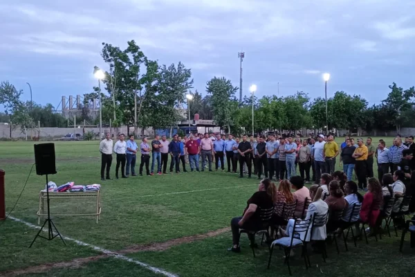 La Policía inauguró el sistema de riego de la cancha de las fuerza provincial