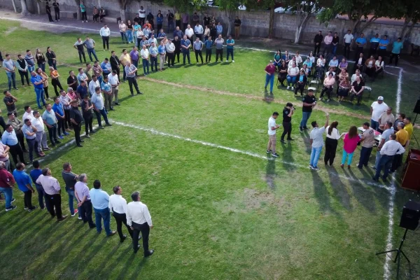 La Policía inauguró el sistema de iluminación y riego de la cancha de las fuerza provincial