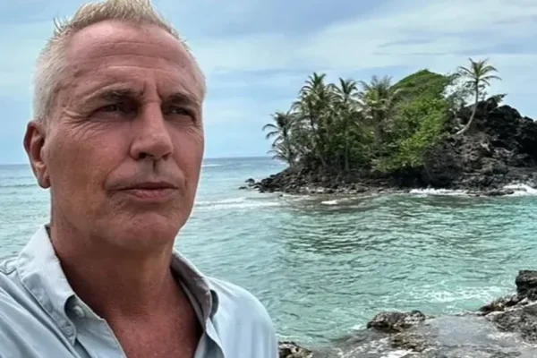 La rápida cirugía a la que se sometió Marley: “En siete minutos vi colores que nunca había visto”