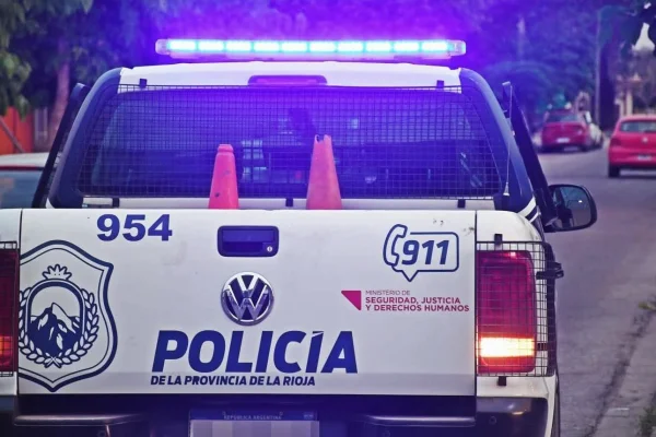 Procesaron a un policía por abusar y violentar a su expareja