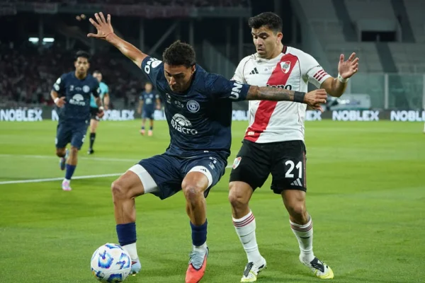 Independiente Rivadavia venció por penales a River y es finalista de la Copa Argentina