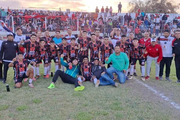 Chacarita debutó con triunfo en el Regional y derrotó a Rioja Juniors en Aimogasta