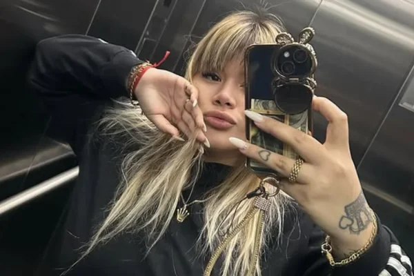 Rostro abatido y sin maquillaje: Morena Rial desde la cárcel