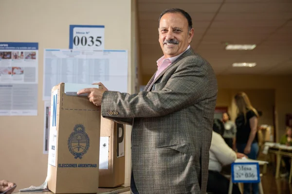 Quintela ya emitió su voto