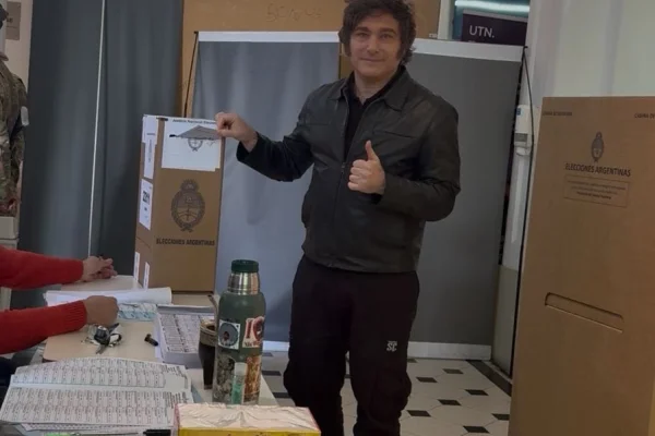 Votó Javier Milei