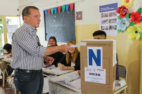 Rodrigo Brizuela y Doria emitió su voto en Sañogasta