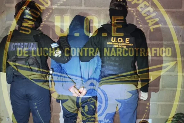 Chilecito: detuvieron a un hombre y secuestraron marihuana, dinero y celulares tras un control policial