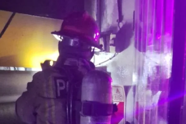 Un cortocircuito provocó un principio de incendio en una panadería