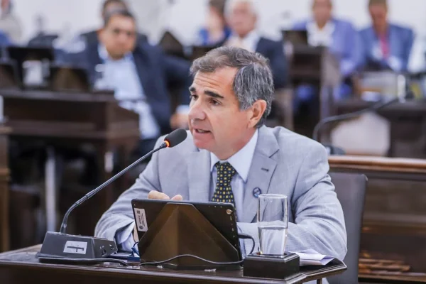 Gustavo Galván pidió una autocrítica interna en la UCR tras los resultados electorales