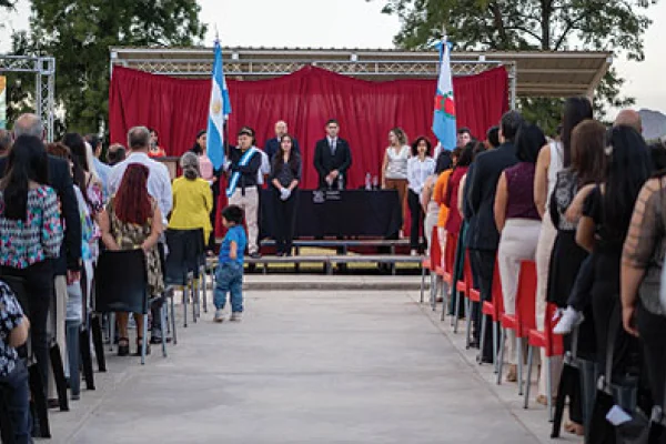La UNDeC celebró la colación de 64 nuevos profesionales