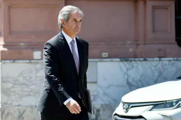 Pablo Quirno jura como nuevo canciller en una ceremonia en Casa Rosada