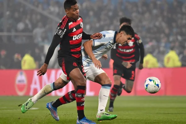 Racing empató con Flamengo 0 a 0 y quedó eliminado en semifinales de la Copa Libertadores 2025