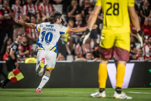 Rosario Central derrotó a Instituto y lidera la zona A