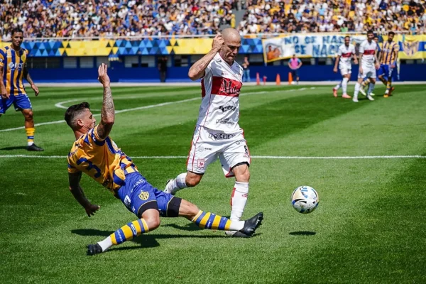 Deportivo Morón es el segundo semifinalista del reducido