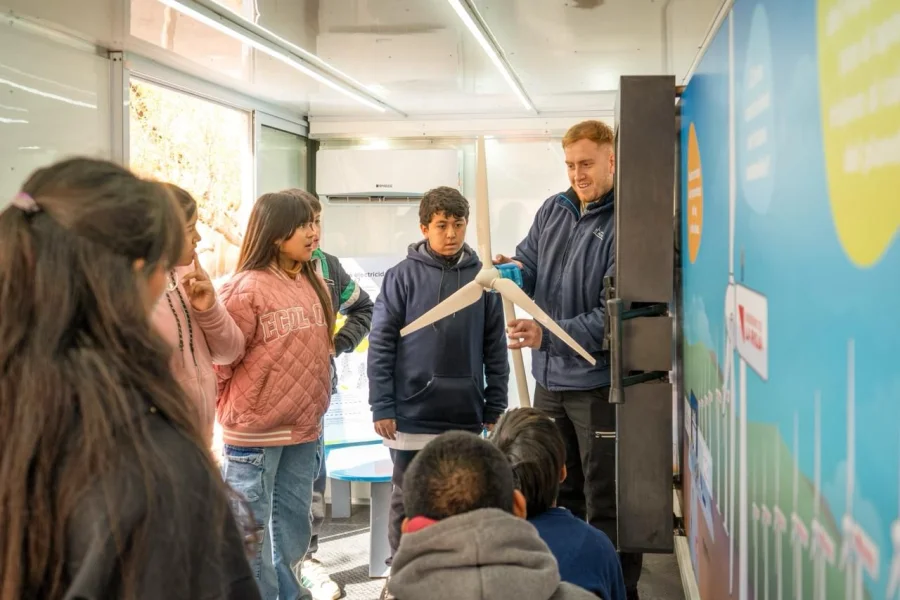 Sello signfiicativo. Dejó una huella significativa en cada comunidad visitada, fomentando el interés y la participación de la niñez.