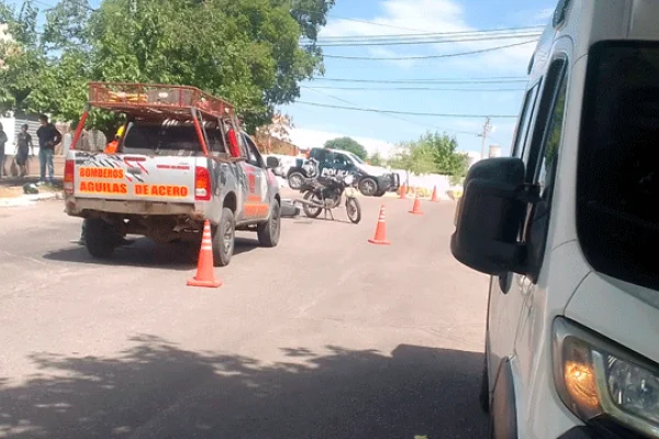 Daños materiales en un siniestro vial en la capital