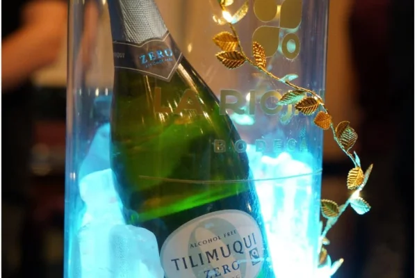 La Riojana rompe barreras con el primer espumante sin alcohol del país