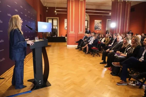 Karina Milei recibió a los diputados electos de LLA y les pidió 