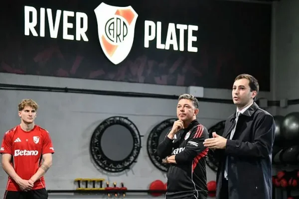 Así fue la primera reunión entre Di Carlo con Gallardo en River antes del Superclásico