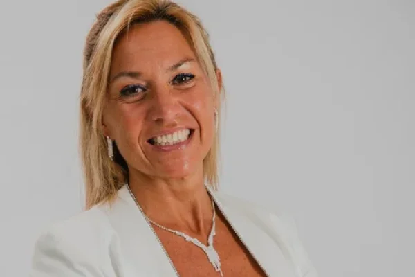 Una cordobesa fue distinguida con el premio “Mujer en Integridad AGEI 2025”