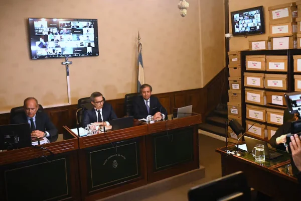 Primera jornada del juicio de los Cuadernos: el tribunal leyó la acusación a Cristina Kirchner como jefa de una asociación ilícita