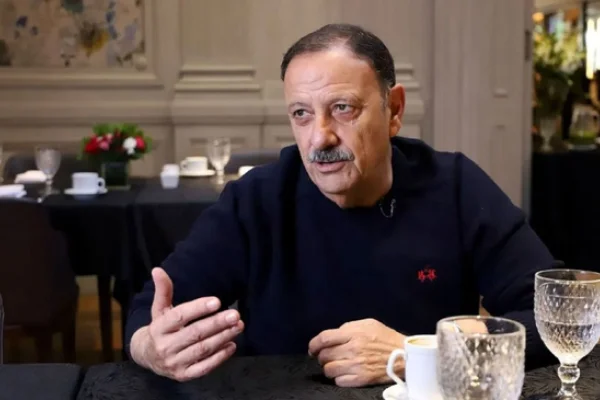 Quintela solicitó la renuncia de todo su Gabinete