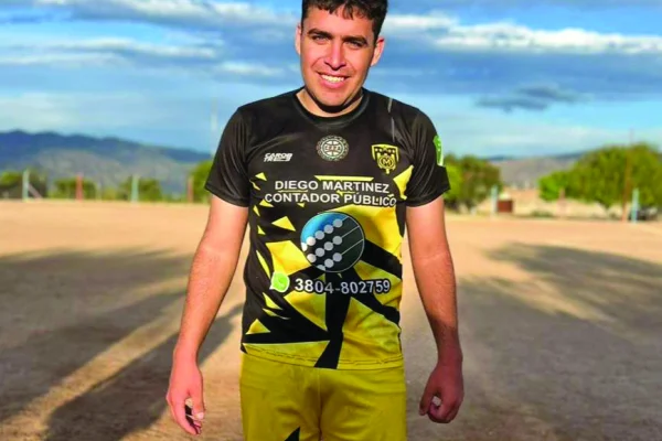 Fútbol: Tres partidos le dan continuidad a la décima fecha del Torneo del Sur