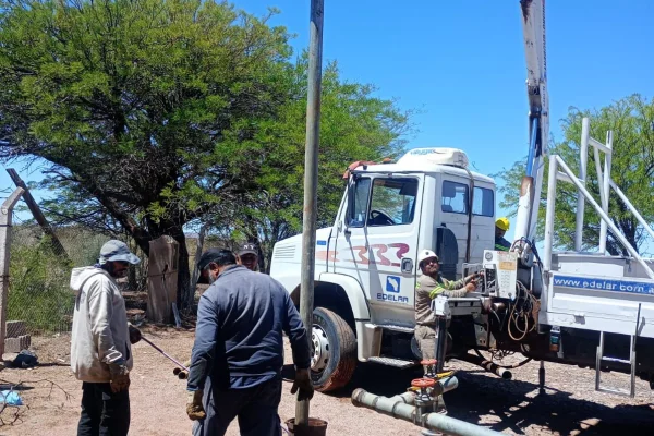 La Provincia avanza con el operativo de mantenimiento del sistema de distribución de agua potable en toda La Rioja